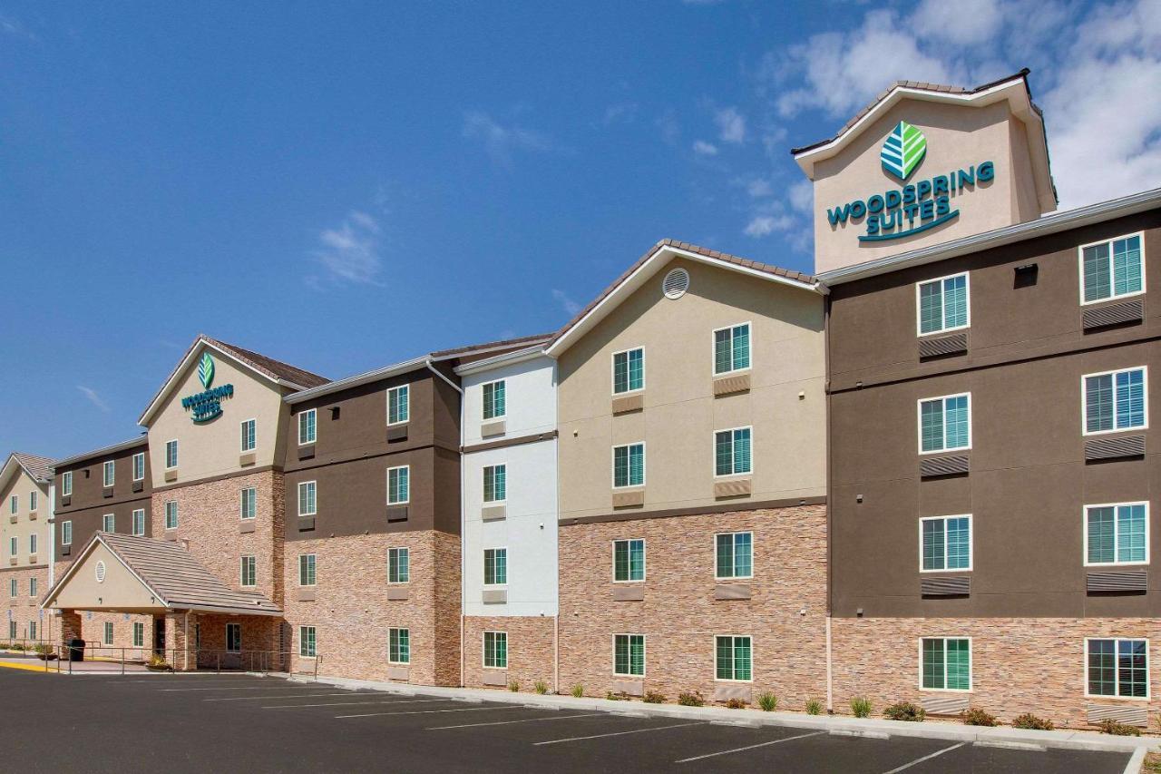 Woodspring Suites Bakersfield East Exterior photo